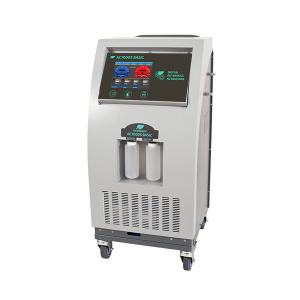 grunbaum-gb51007-basic-ustanovka-dlya-zapravki-avtokondicionerov-ac7000s-basic-avtomaticheskaya-r134 (5)