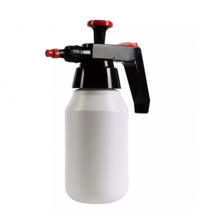 garwin-pro-5201000-raspylitel-pompovyj-ruchnoj-dlya-ochistitelej-1-l (1)