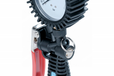 nordberg-ti61-pistolet-dlya-podkachki-koles-s-manometrom-80-mm (2)