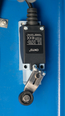купить NORDBERG N4120BE-4B_380 Подъемник 380V 2х стоечный 4т с электростопорами (синий)