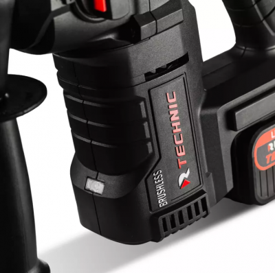купить RUNTEC RT-EH900T Перфоратор аккумуляторный RUNTEC TECHNIC 2.5Дж, 20В, 2*4Ач, 900Вт