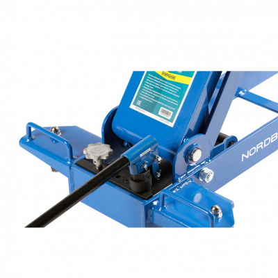 купить NORDBERG N32205 Домкрат подкатной, грузоподъемность 0,5 тонн, трансмиссионный 