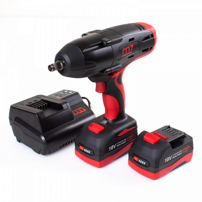 купить MIGHTY SEVEN DW-18502 Гайковерт аккумуляторный ударный 1/2", 1220 Нм, 18 В, 4 предмета, кейс
